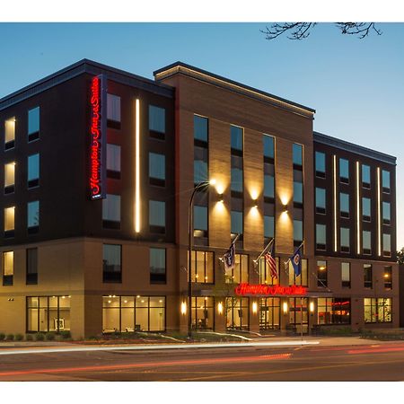 Hampton Inn And Suites Minneapolis University Area, Mn Exterior foto